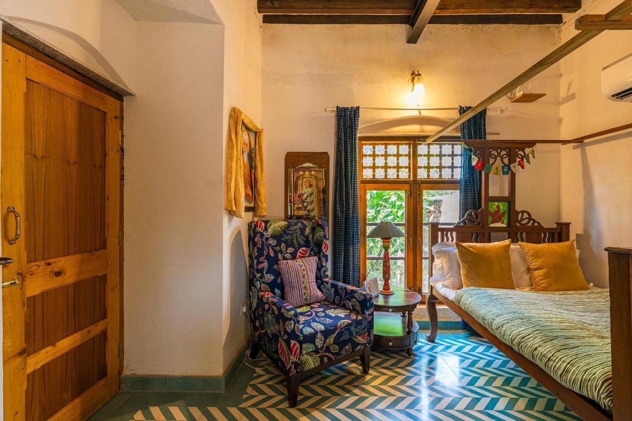 Stayvista'S Peepal Haveli - Rustic Kothi With Terrace, Breathtaking View & Bonfire Narainpur  Kültér fotó